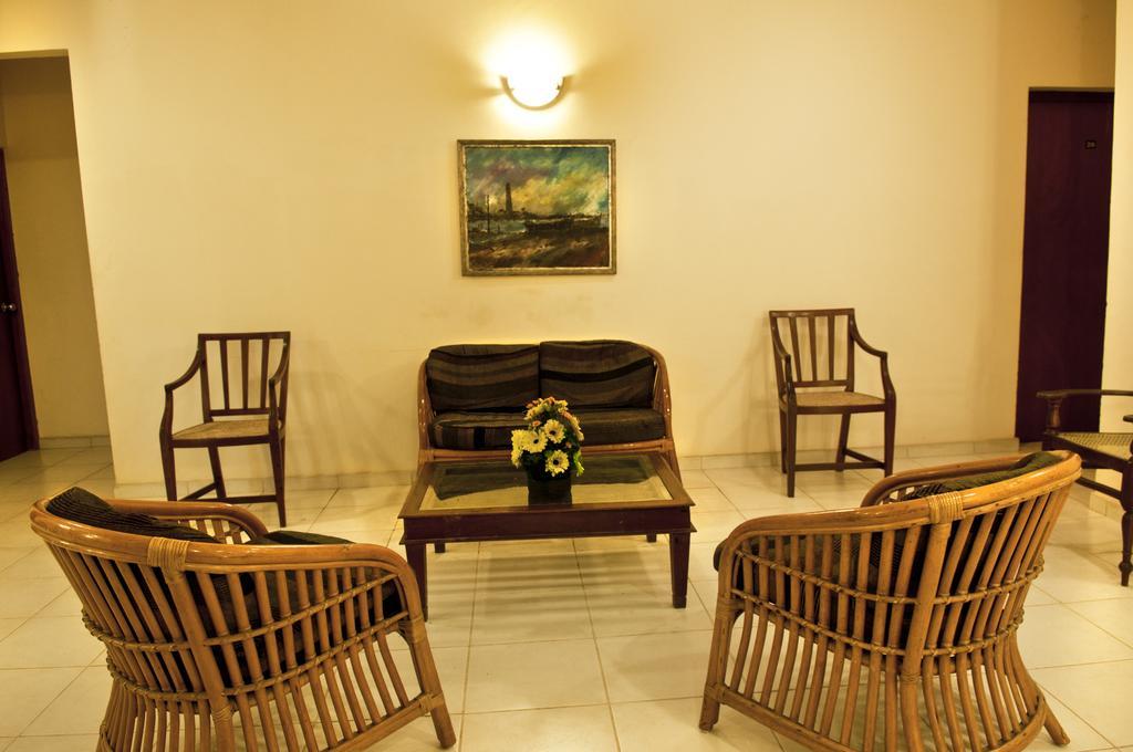 Hotel Sunflower Kataragama Room photo