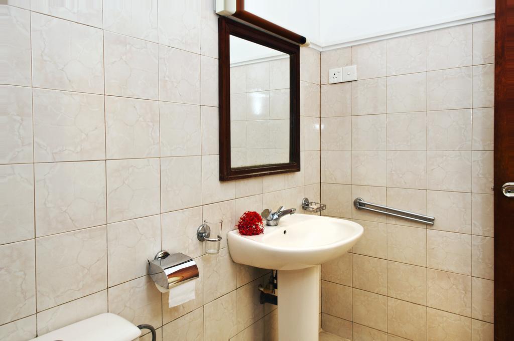 Hotel Sunflower Kataragama Room photo
